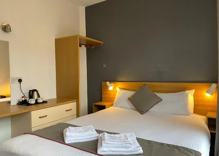 Alumhurst Hotel Blackpool